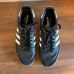 Samba OG black